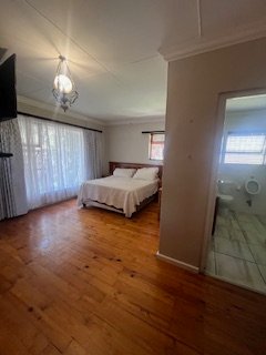 Bedroom Property for Sale in Outeniqua Strand Western Cape